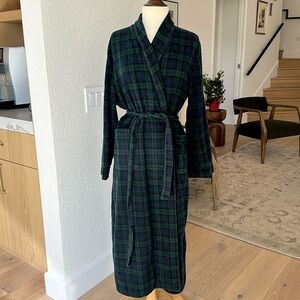 L.L. Bean Green Flannel Robe with Shawl Collar